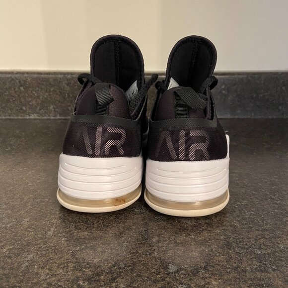 Nike Air Max Bella TR 2 - Size 6.5 - Picture 5 of 8